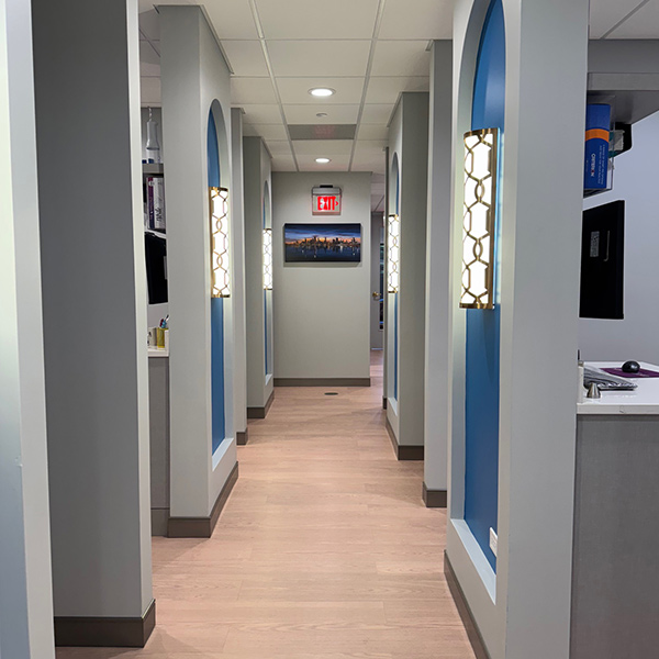 Dentist in Hoffman Estates